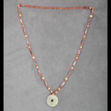 Collier de fouilles en spondyle mochica